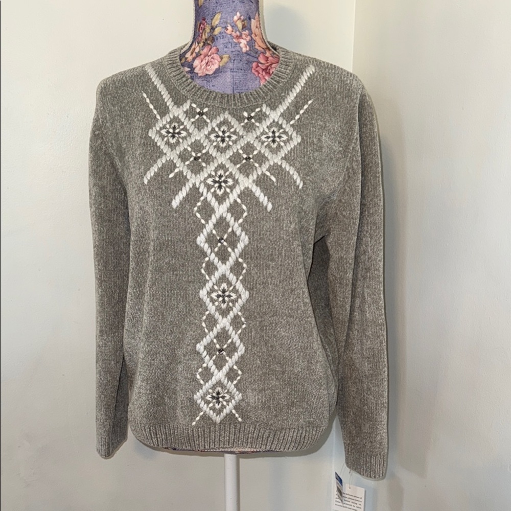 Alfred Dunner Taupe and Cream Knit Sweater